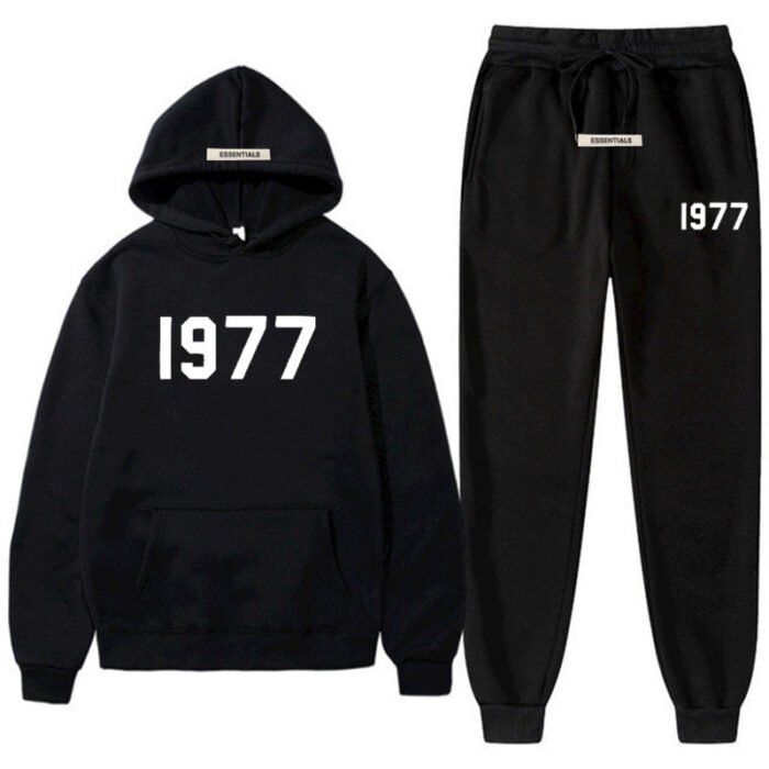 Fear OF God 1977 Essentials Tracksuit Black