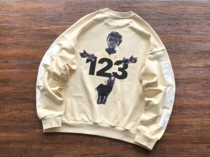Essential 123 Off white Sweatshirt