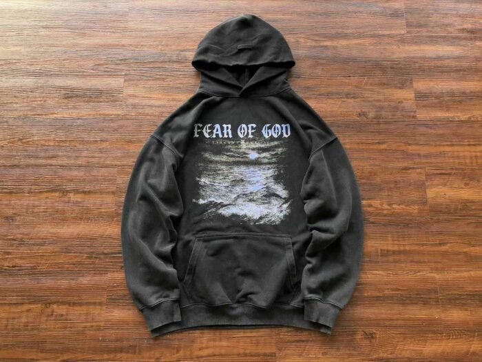 Essential Black Cloudy Hoodie