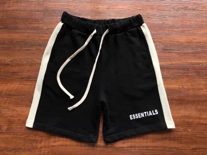 Essential Black & White Short