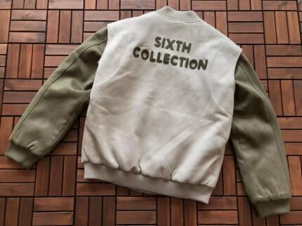 Essential Six Collection Offwhite Sweatshirt