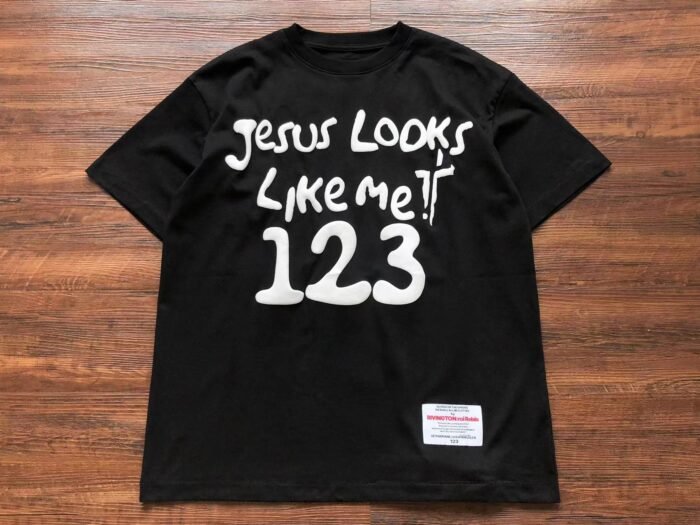 Essentials Jesus Looks Like Me Shirt